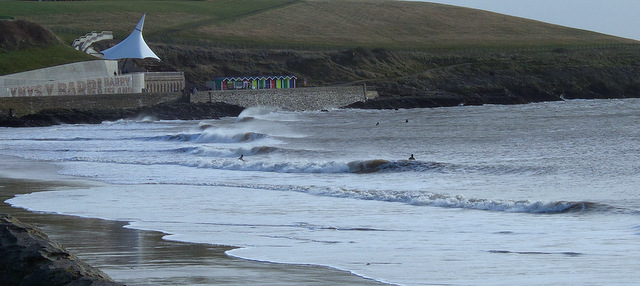 This is a beach i have never surfed in 21 years of surfing, it take a big swell and rare winds to get even this clean.
